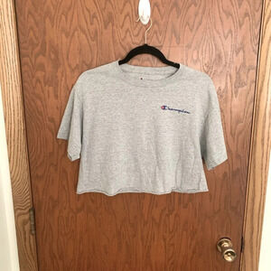 Champion Cropped Tee